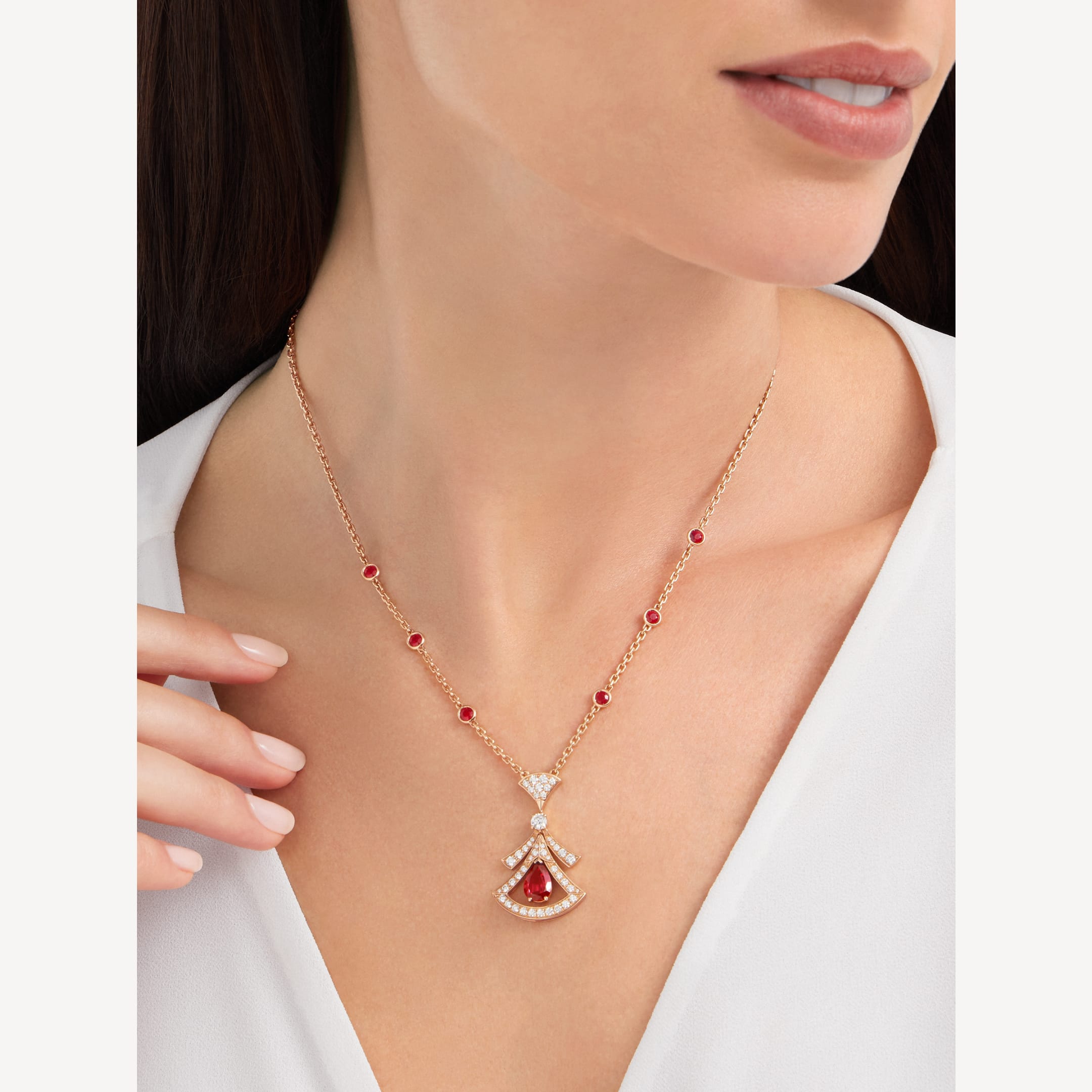 18K BVLGARI Dream Diamond Necklace
