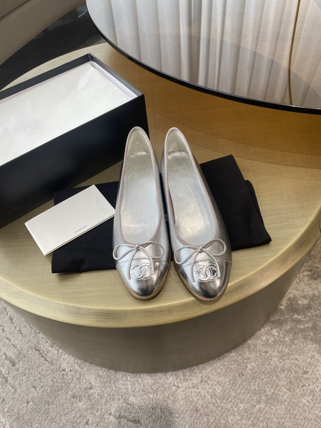 CHANEL BALLET FLATS SILVER LAMBSKIN