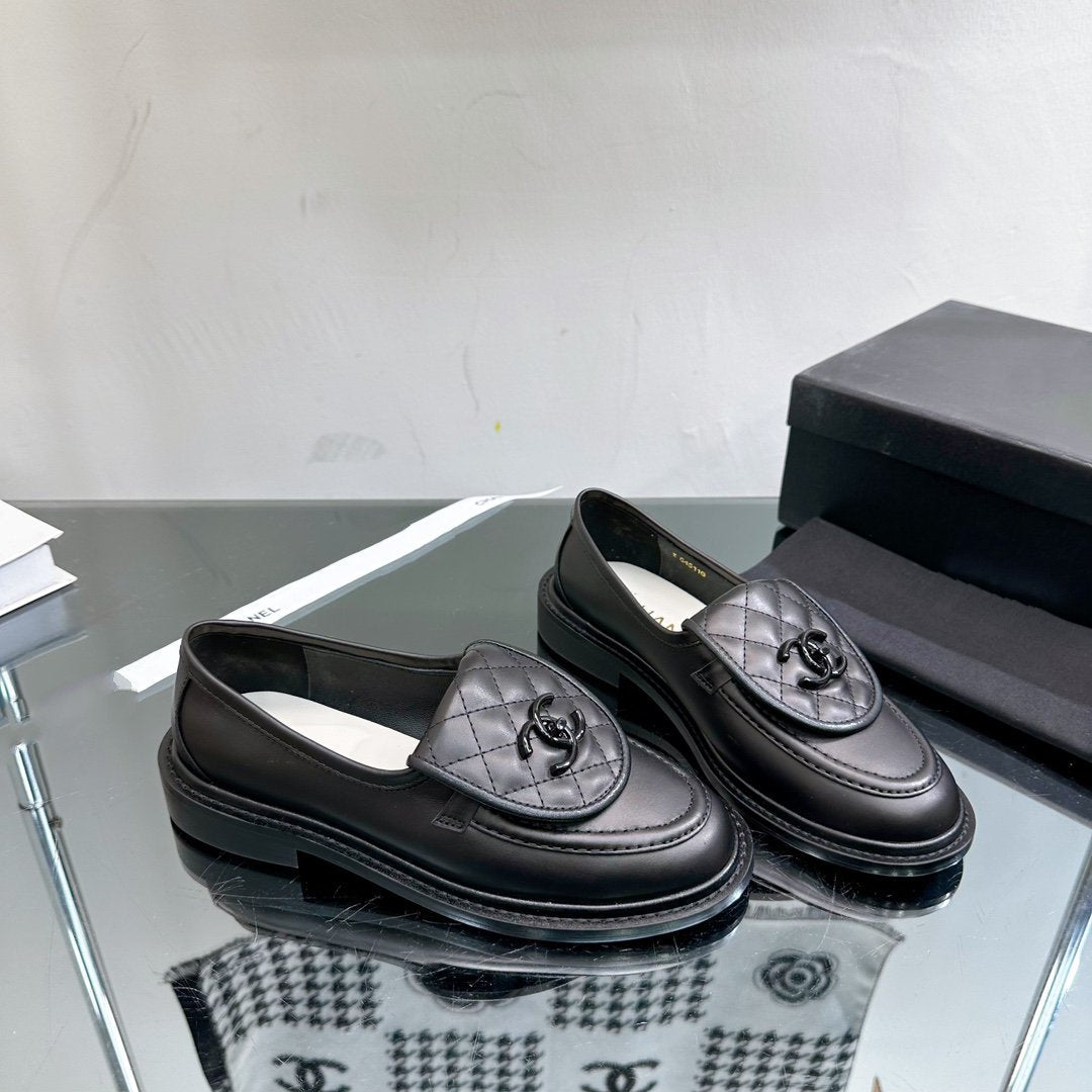 CHANEL Moasins Black Quilted Calfskin