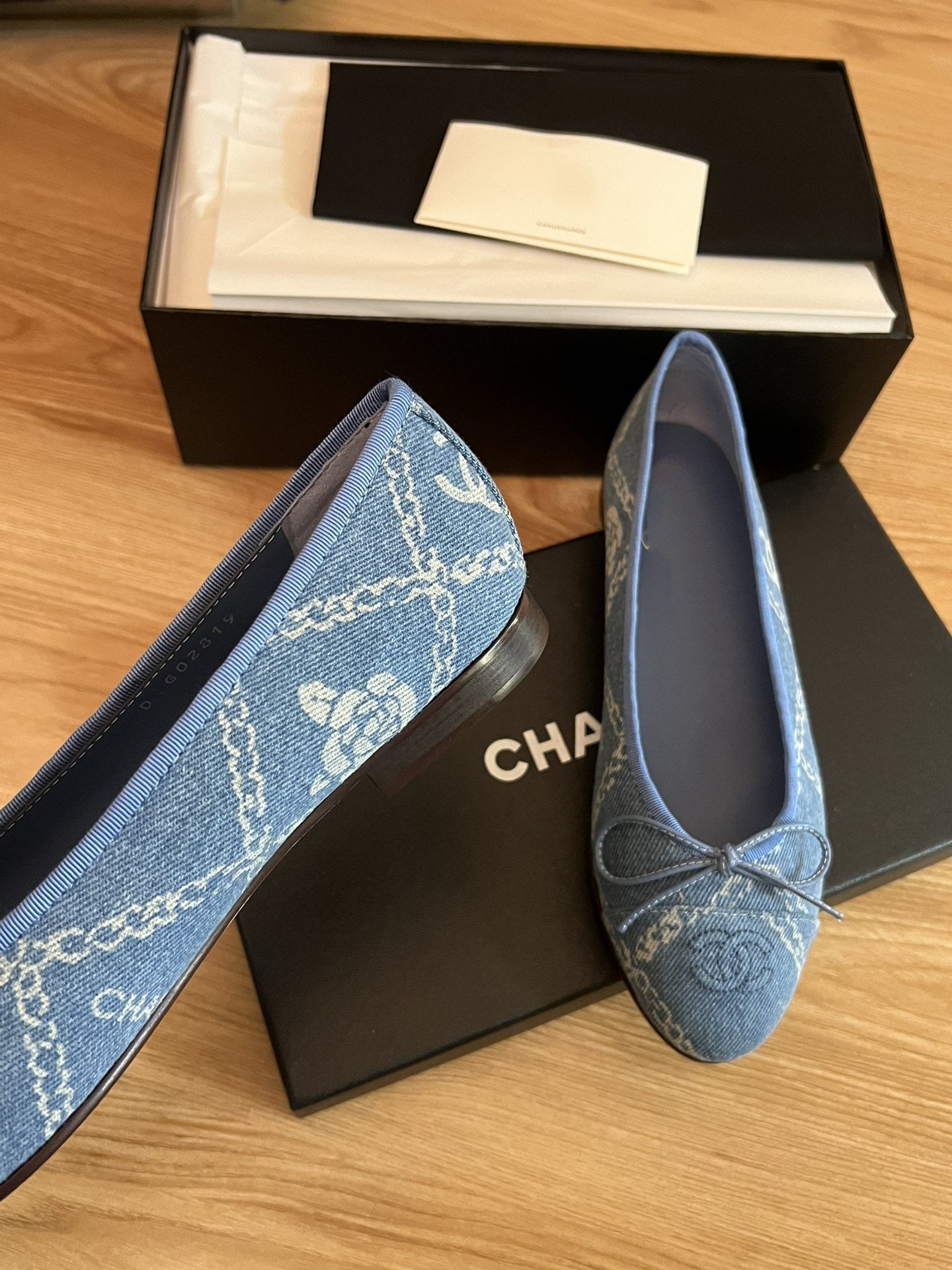 CHANEL ballet flats light blue denim