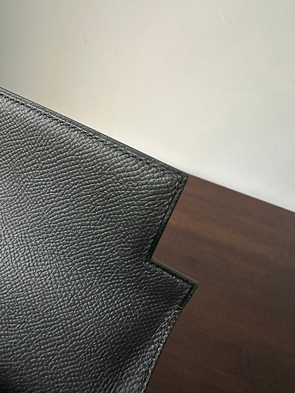 HERMES KELLY 25CM BLACK EPSOM SILVER HARDWARE