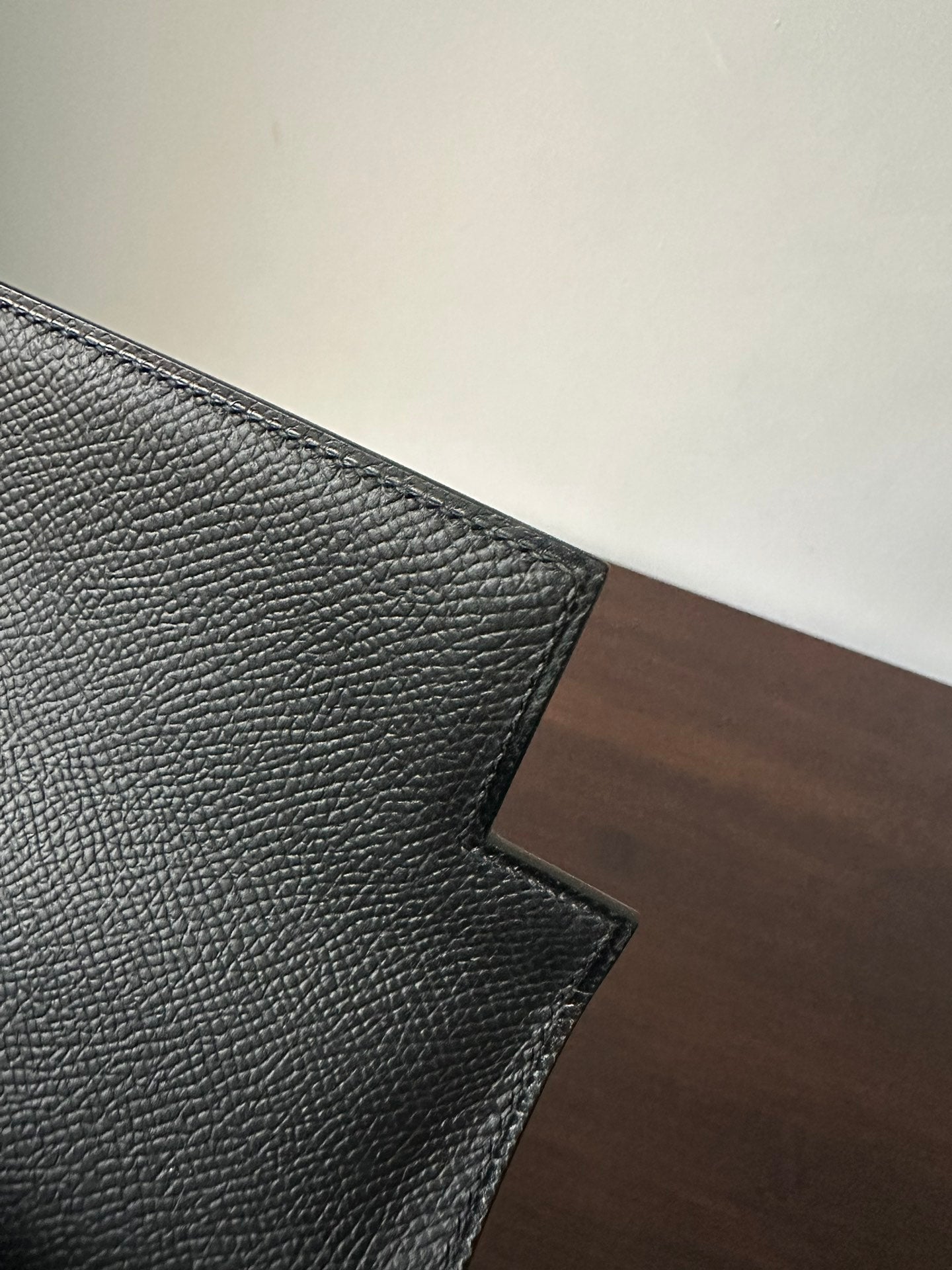HERMES KELLY 25CM BLACK EPSOM SILVER HARDWARE