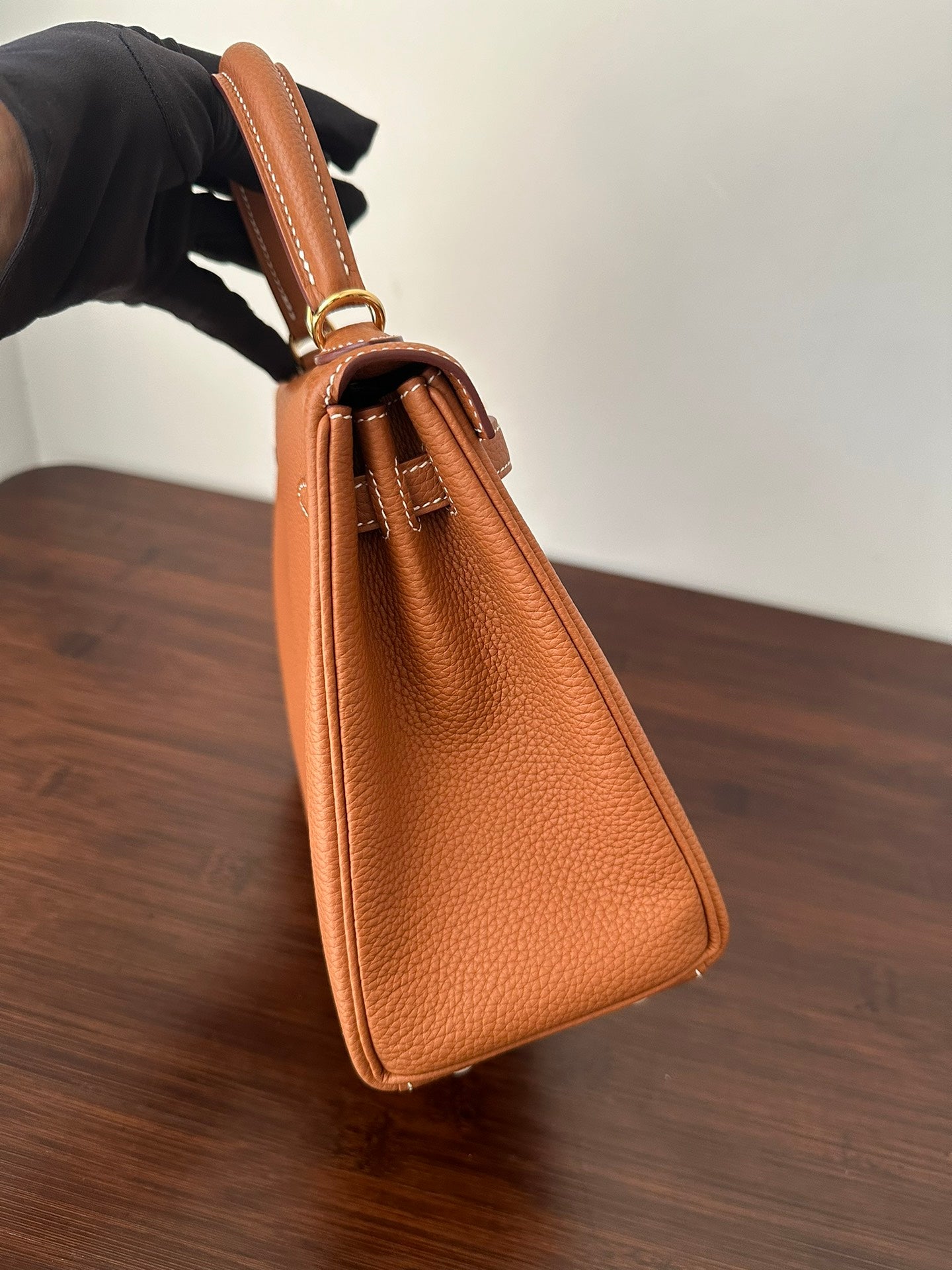 HERMES KELLY 25CM GOLD TOGO GOLD HARDWARE