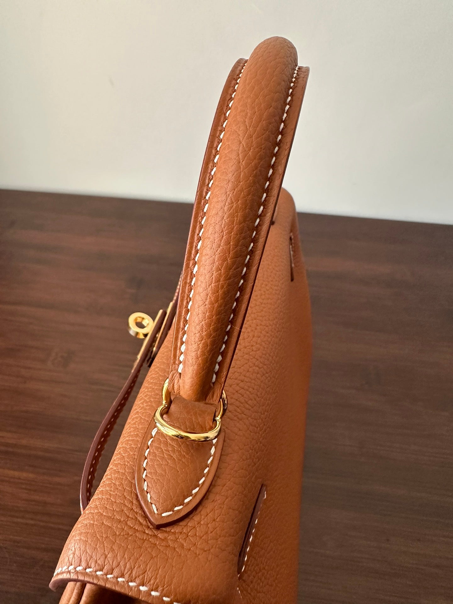 HERMES KELLY 25CM GOLD TOGO GOLD HARDWARE