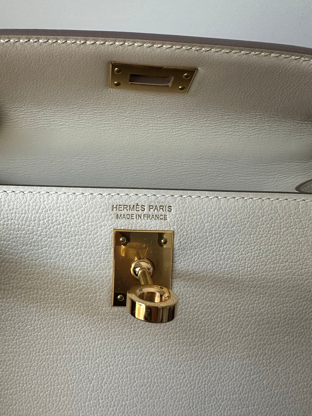 HERMES KELLY MINI 20 WHITE CHEVRE GOLD HARDWARE