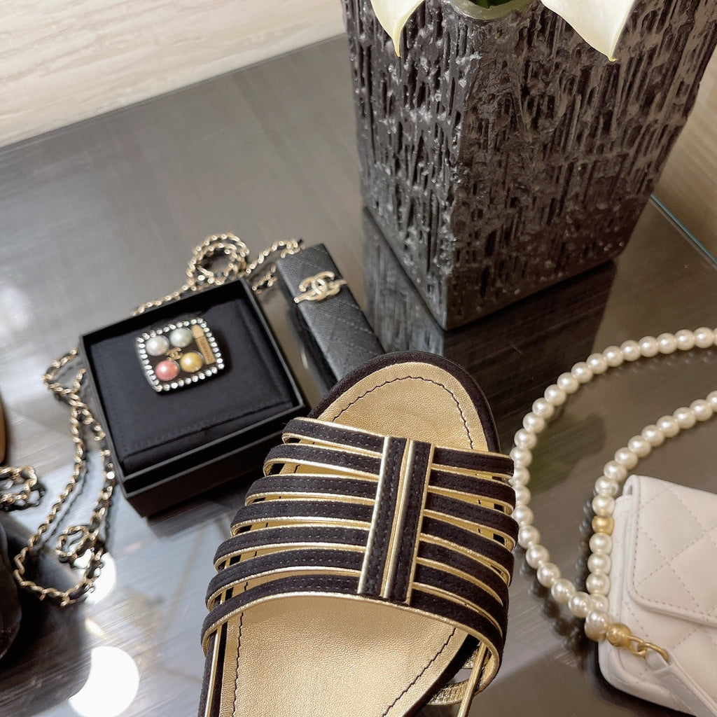 CHANEL SLINGBACKS SANDAL IN BLACK SUEDE