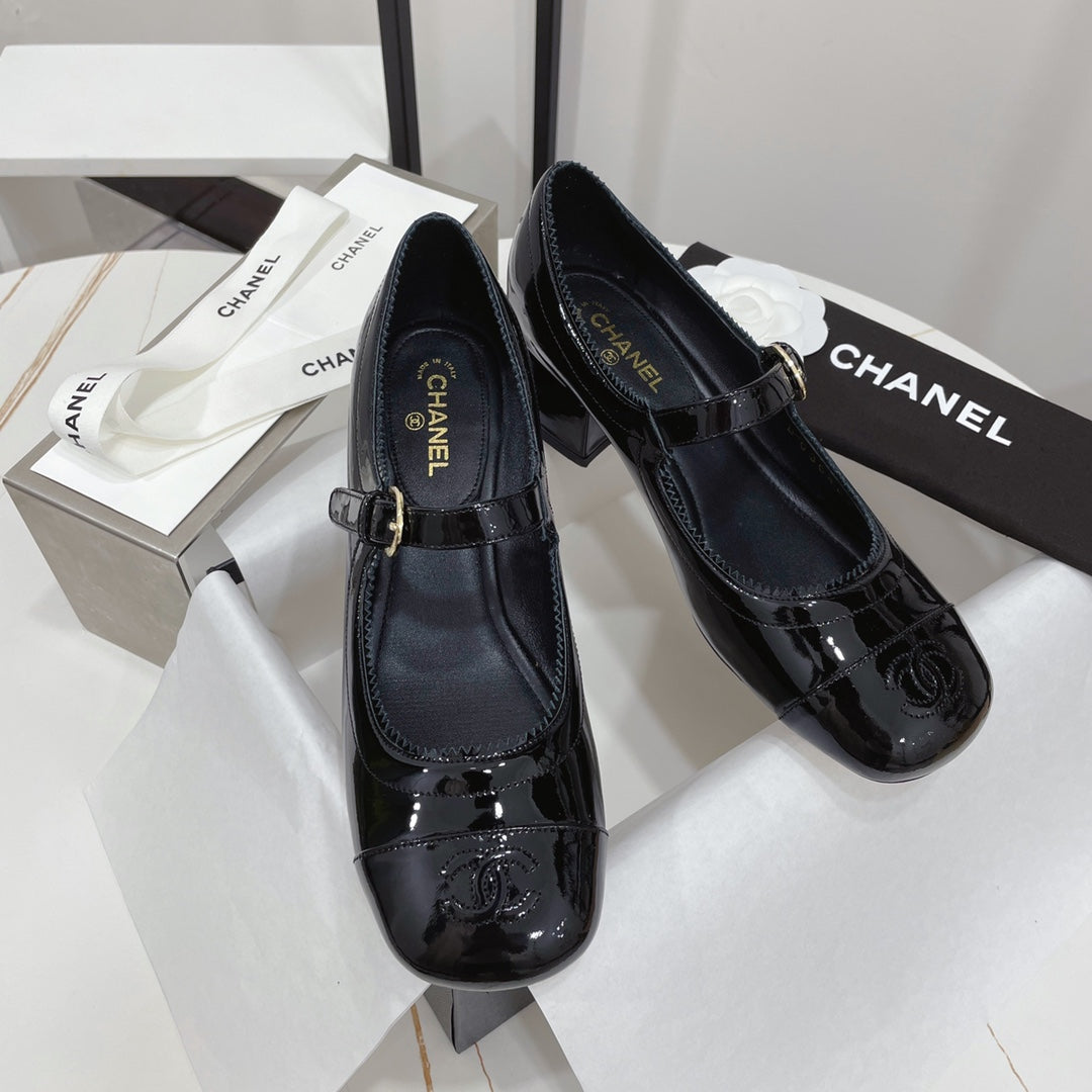 CHANEL MARY JANE BLOCK HEEL GLOSSY BLACK SHEEPSKIN