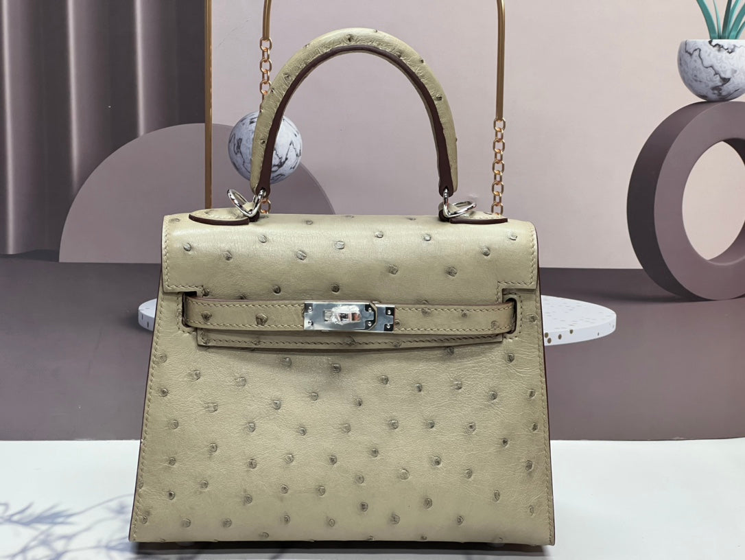 HERMES KELLY BAG 20 IN KHAKI TAN OSTRICH LEATHER WITH SILVER HARDWARE