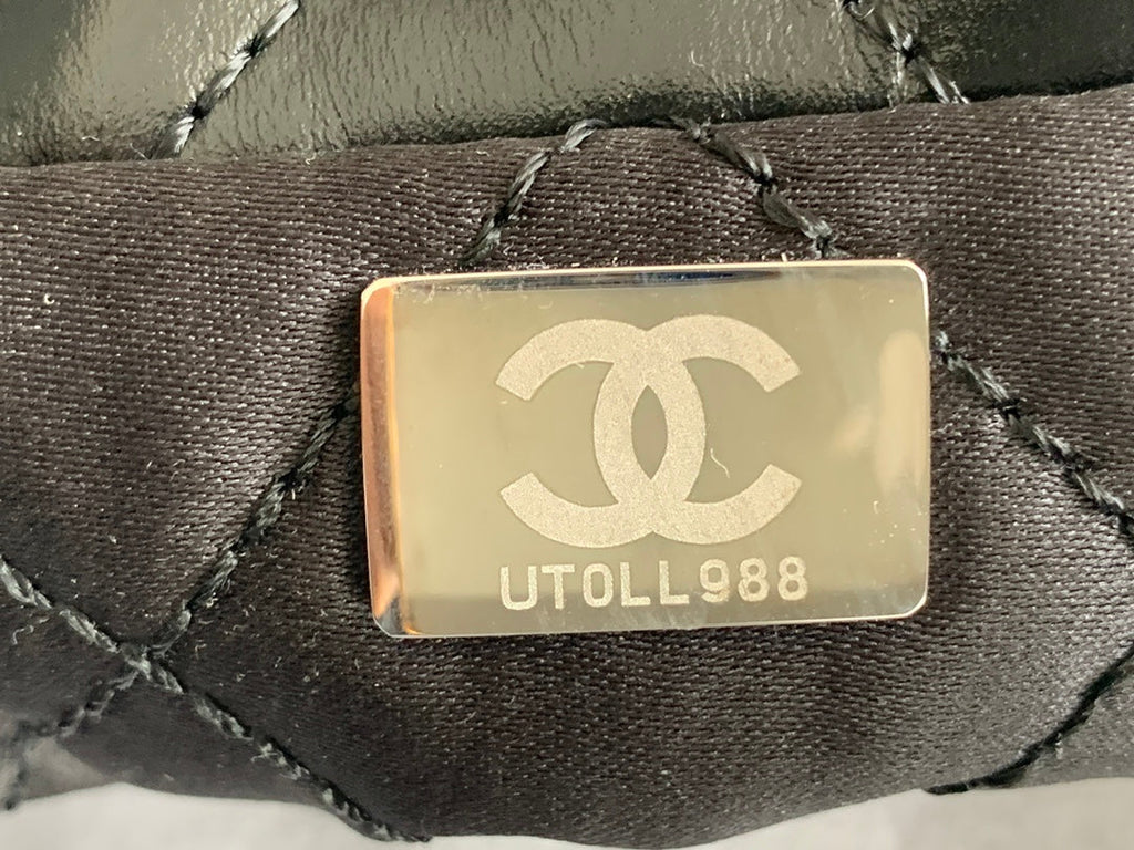 CHANEL LARGE 42 HANDBAG IN BLACK SHINY CALFSKIN SILVER HARDWARE