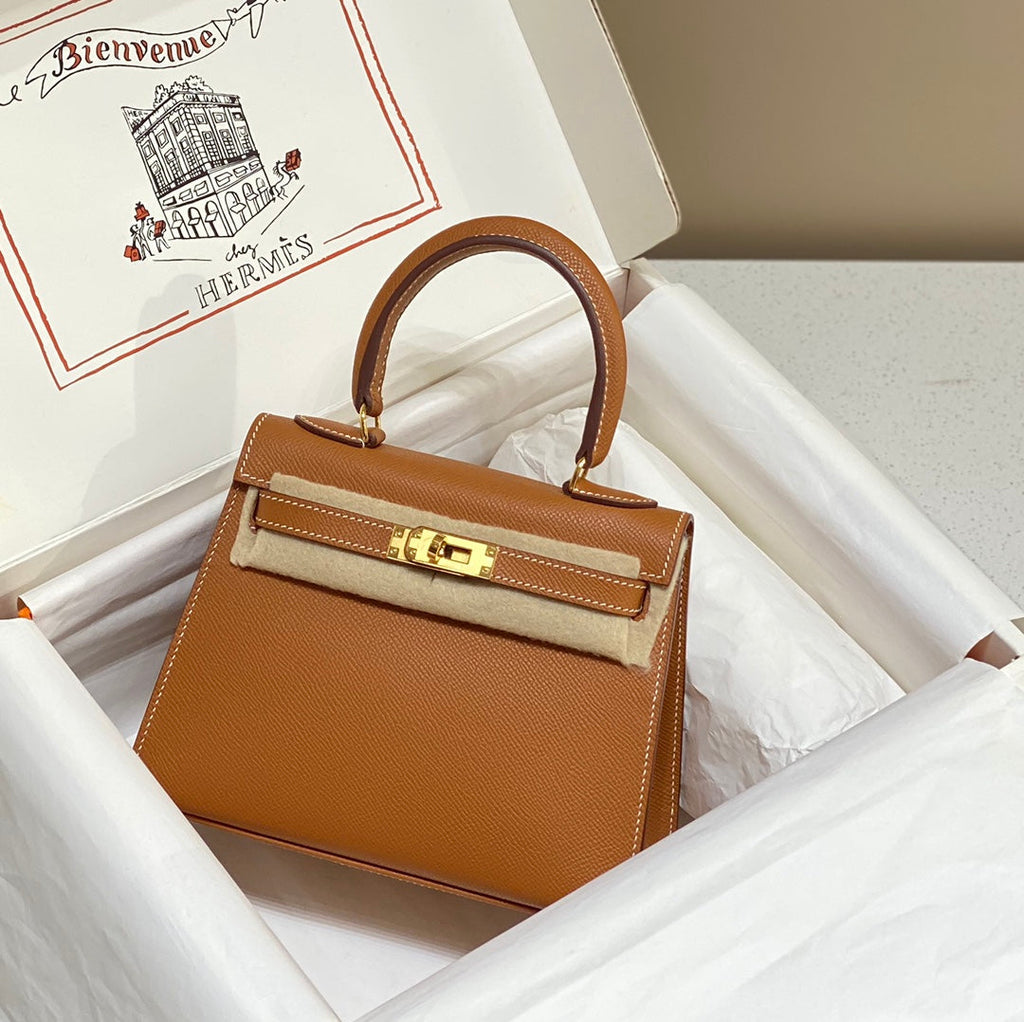 HERMES KELLY MINI 20 BAG IN BRONZE BROWN CALFSKIN WITH GOLD HARDWARE
