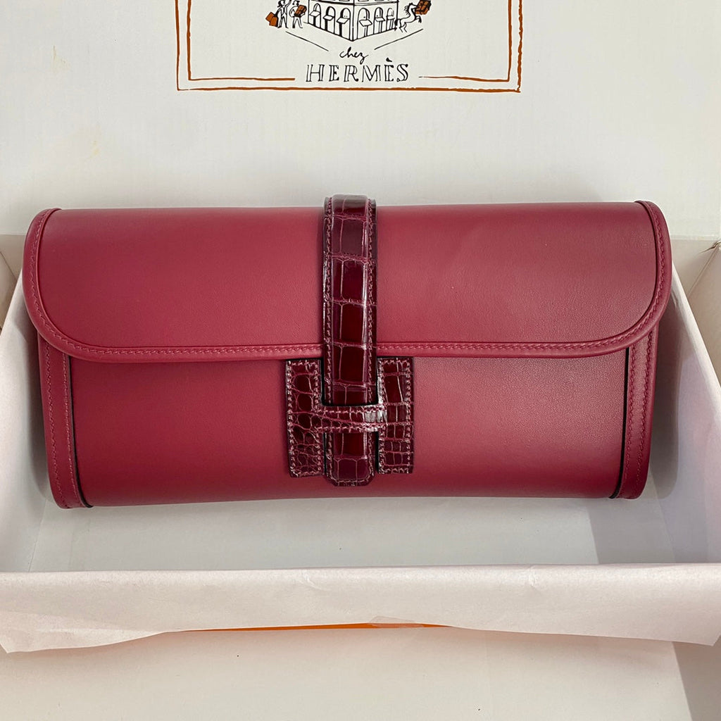 HERMES JIGE ELAN 29 CLUTCH IN CHERRY RED CALFSKIN WITH WINE RED LIZARD SKIN