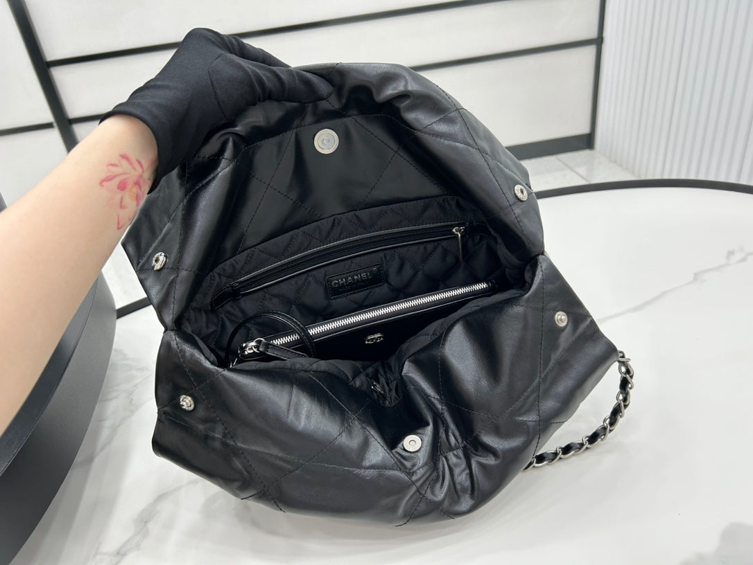 CHANEL MEDIUM 37 HANDBAG IN BLACK CALFSKIN SILVER HARDWARE