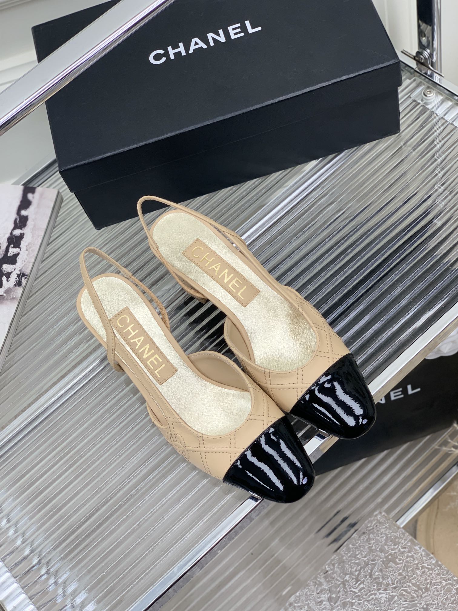 CHANEL HIGH SLINGBACKS 65 BEIGE CREAM MIX BLACK CALFSKIN