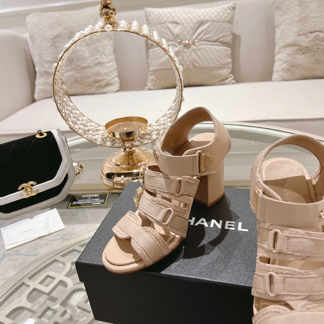 CHANEL Double C  Xiaoxiang Chain Fabric Head Chunky Heel Sandals Cream Lambskin