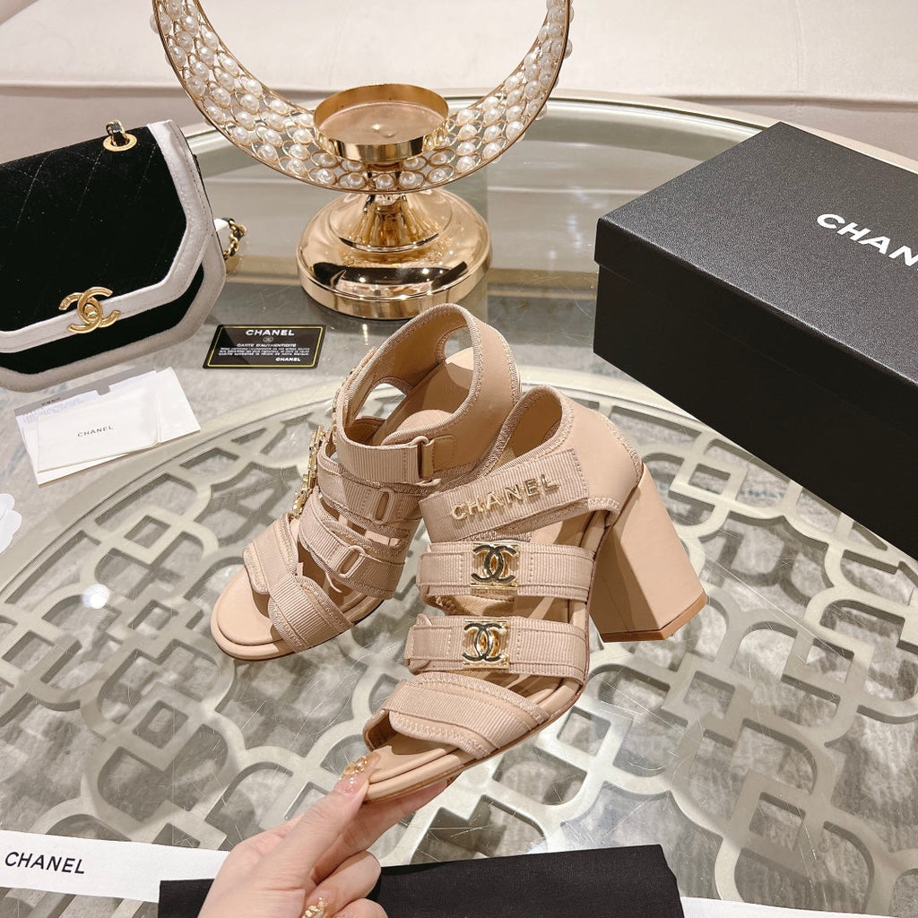 CHANEL Double C  Xiaoxiang Chain Fabric Head Chunky Heel Sandals Cream Lambskin