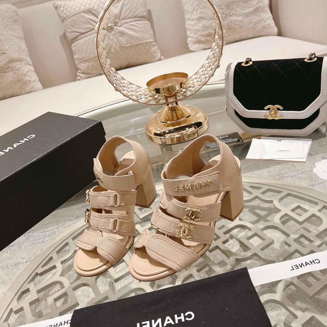 CHANEL Double C  Xiaoxiang Chain Fabric Head Chunky Heel Sandals Cream Lambskin