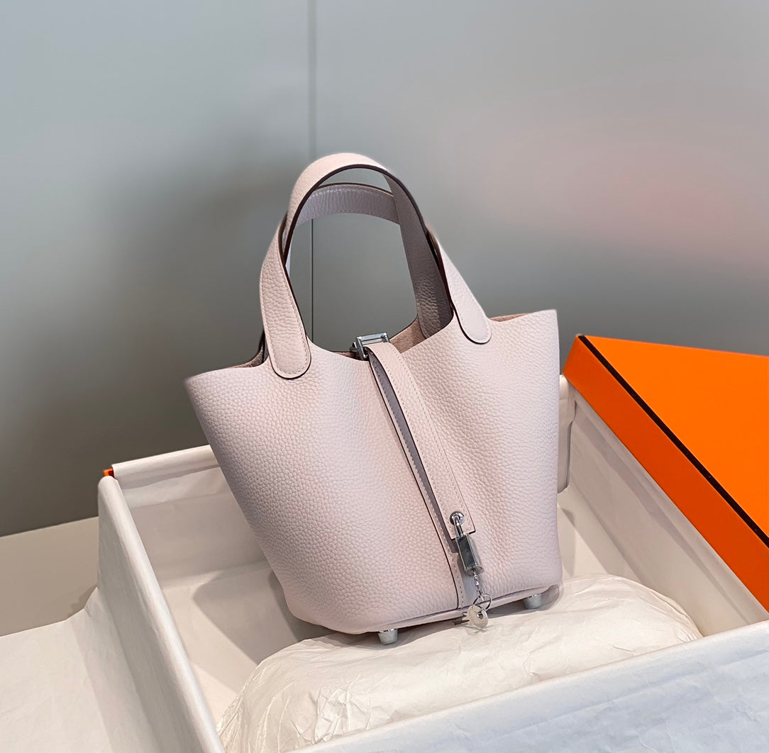 HERMES picotin lock 18 soft pink togo shw