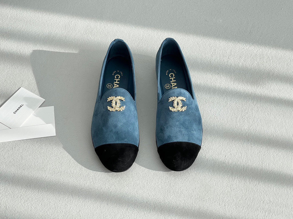 CHANEL LOAFERS IN CERULEAN BLUE MIX BLACK SUEDE