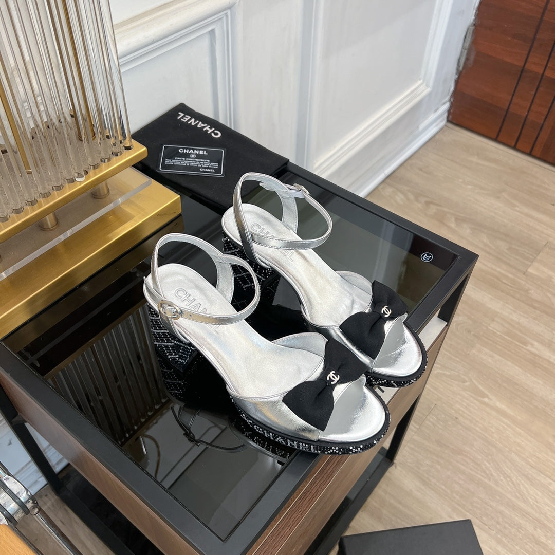 CHANEL high slingbacks light gray lambskin