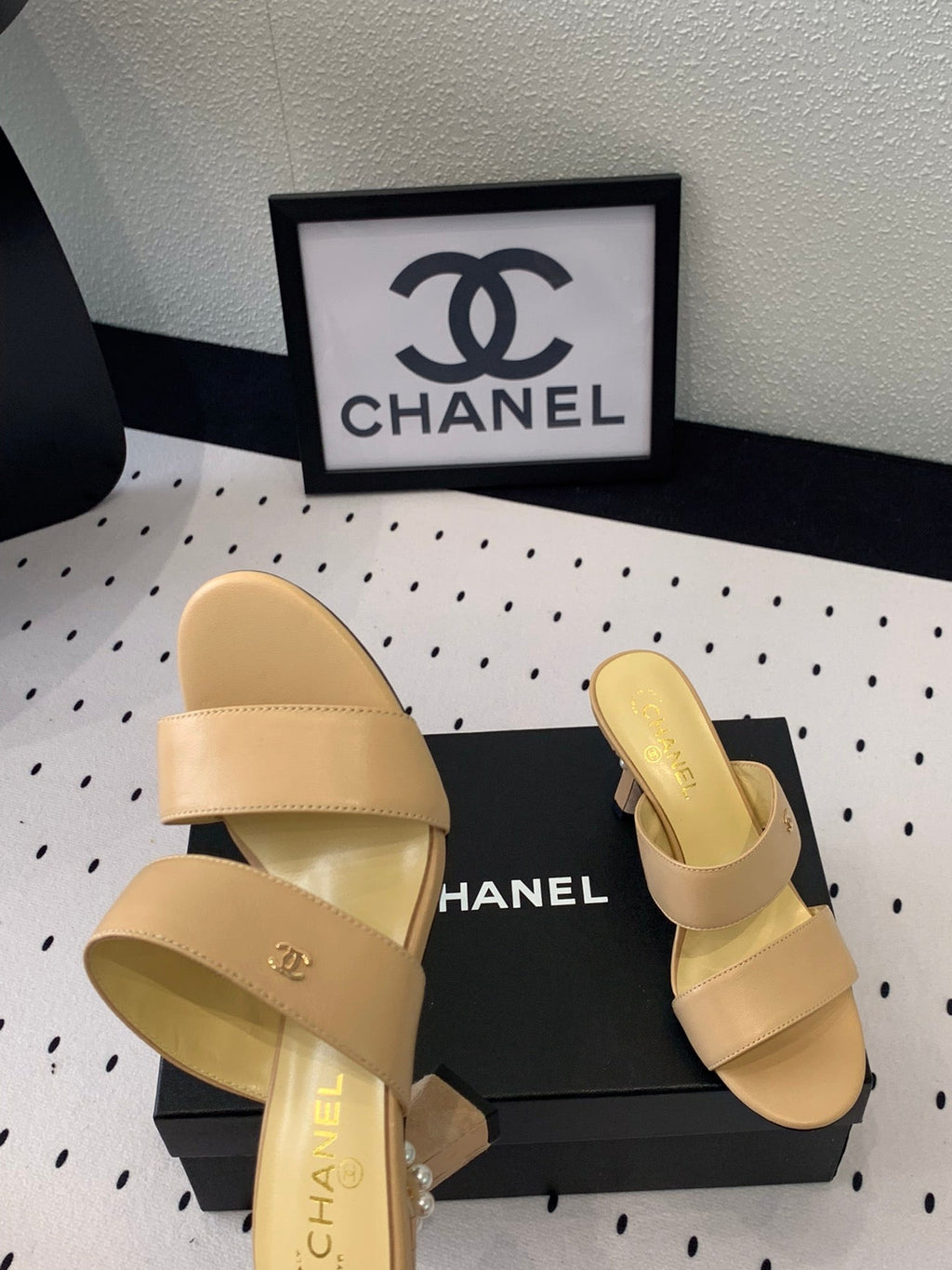CHANEL MULES cream LAMBSKIN