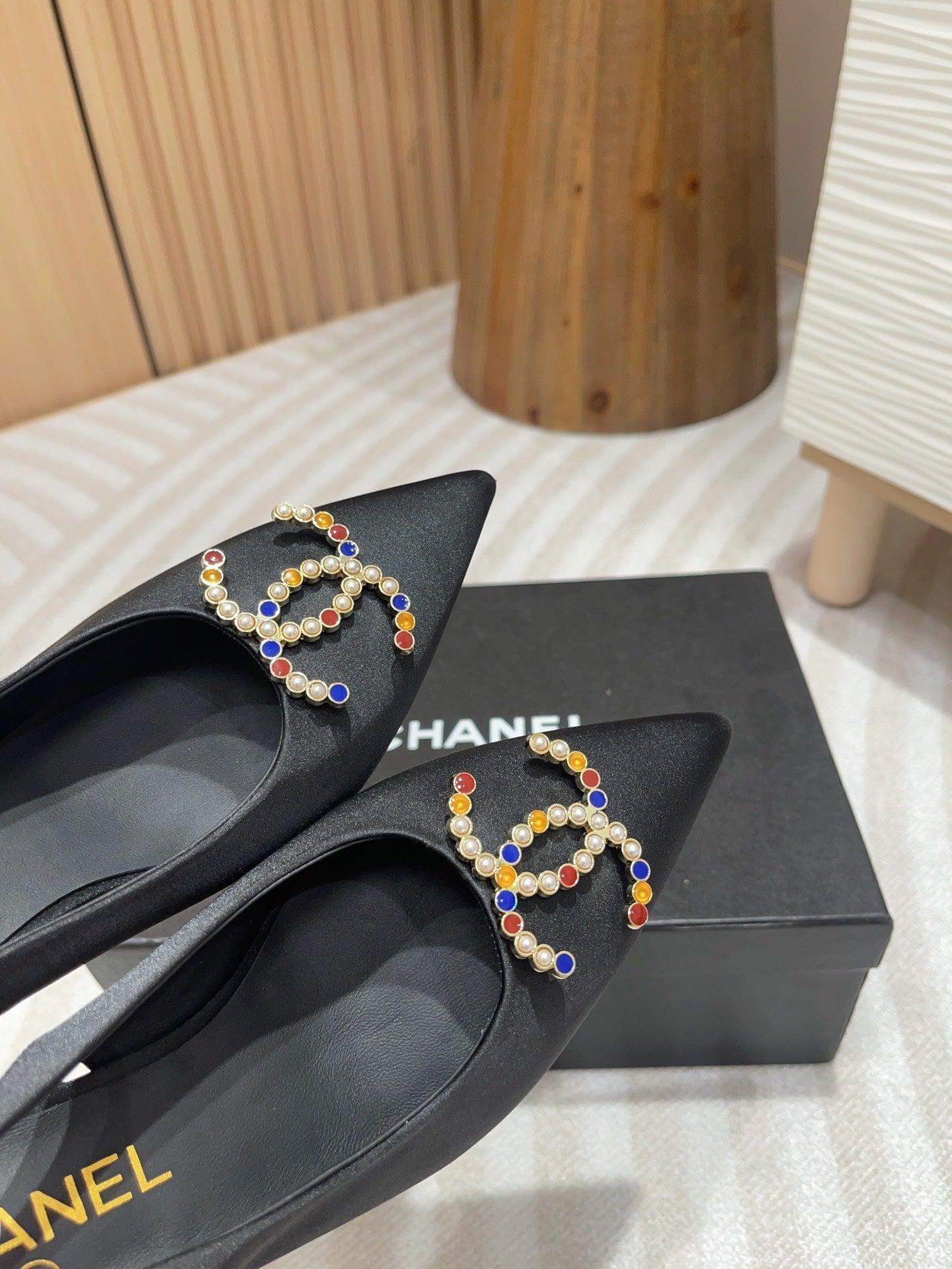 CHANEL HIGH SLINGBACKS BLACK SATIN AND LAMBSKIN