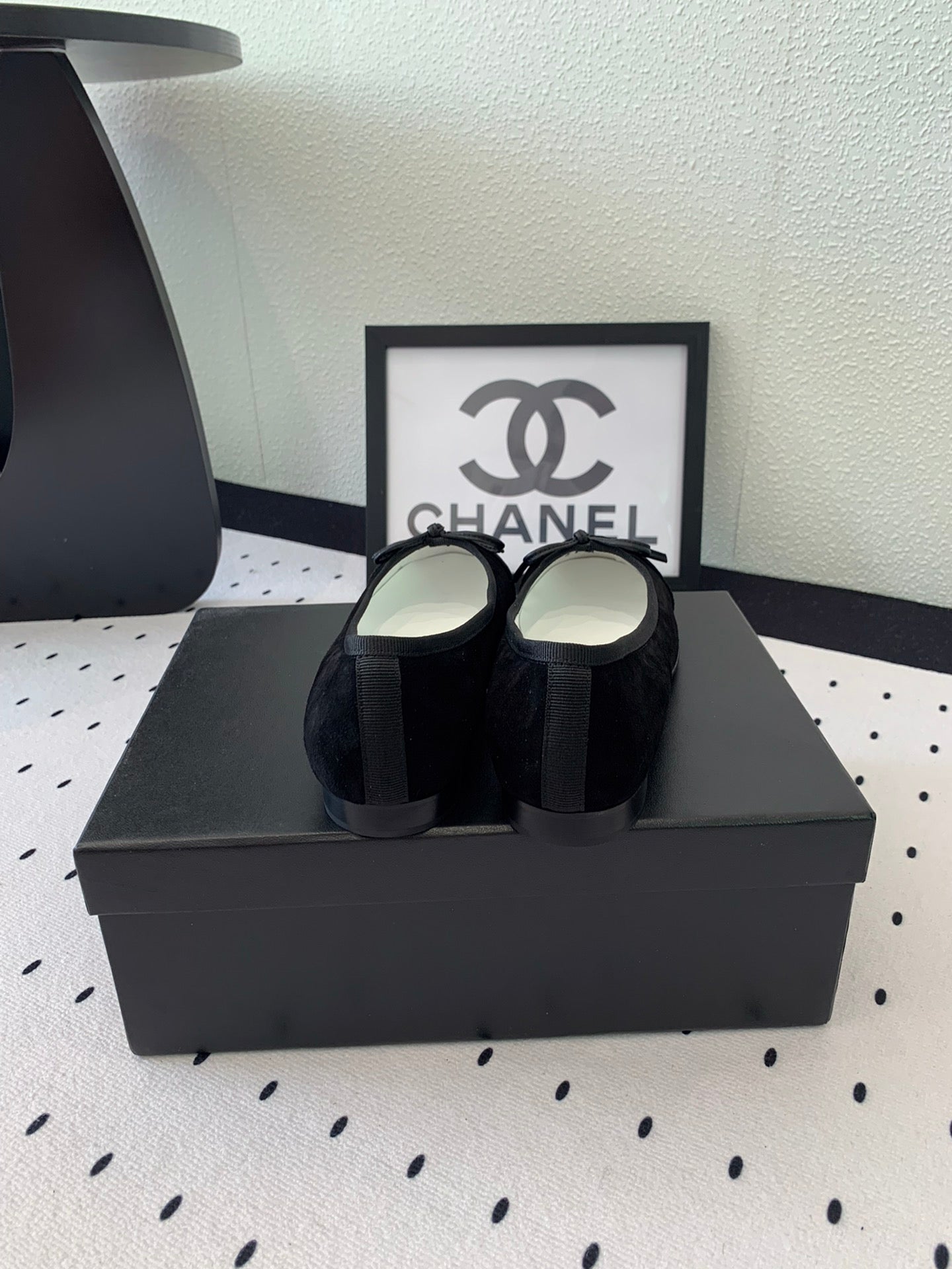 CHANEL BALLET FLAT BLACK VELVET