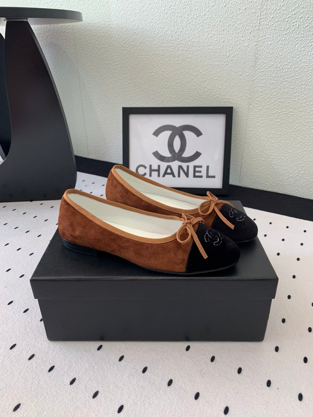 CHANEL BALLET FLAT BROWN MIX BLACK VELVET