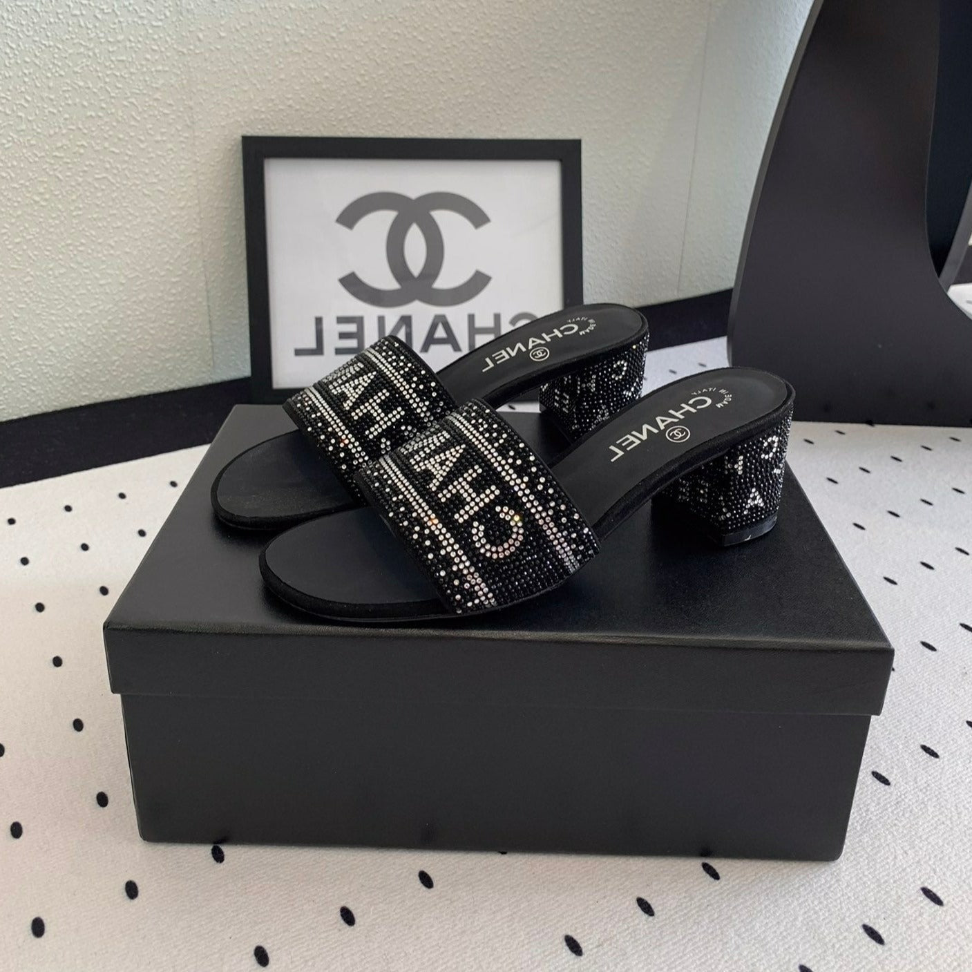 CHANEL RHINESTONE LETTER HIGH HEELS BLACK AND WHITE LAMBSKIN