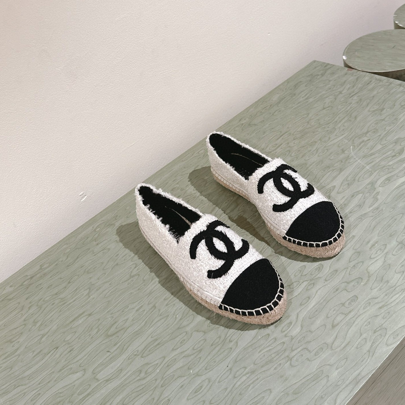 CHANEL ESPADRILLES LOAFERS IN WHITE TWEED WITH BLACK LOGO