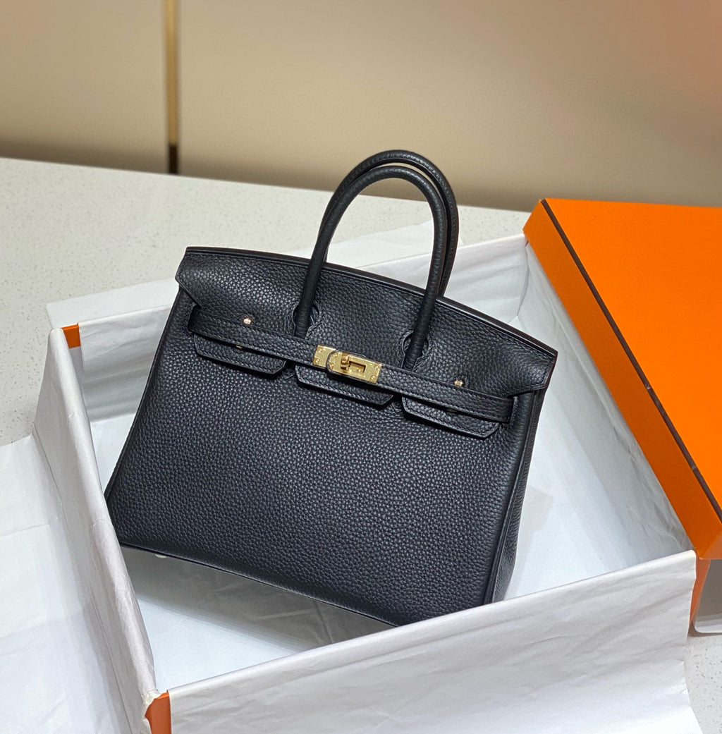 HERMES BIRKIN 30CM IN BLACK TOGO LEATHER GOLD HARDWARE
