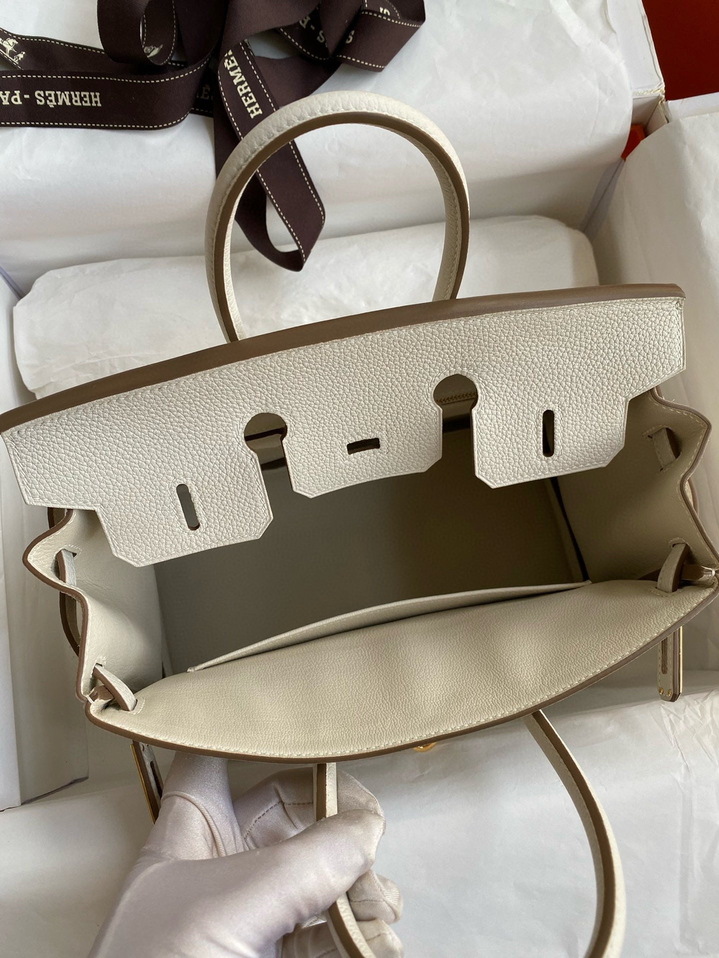 HERMES BIRKIN 25CM CREAM TOGO LEATHER GOLD HARDWARE