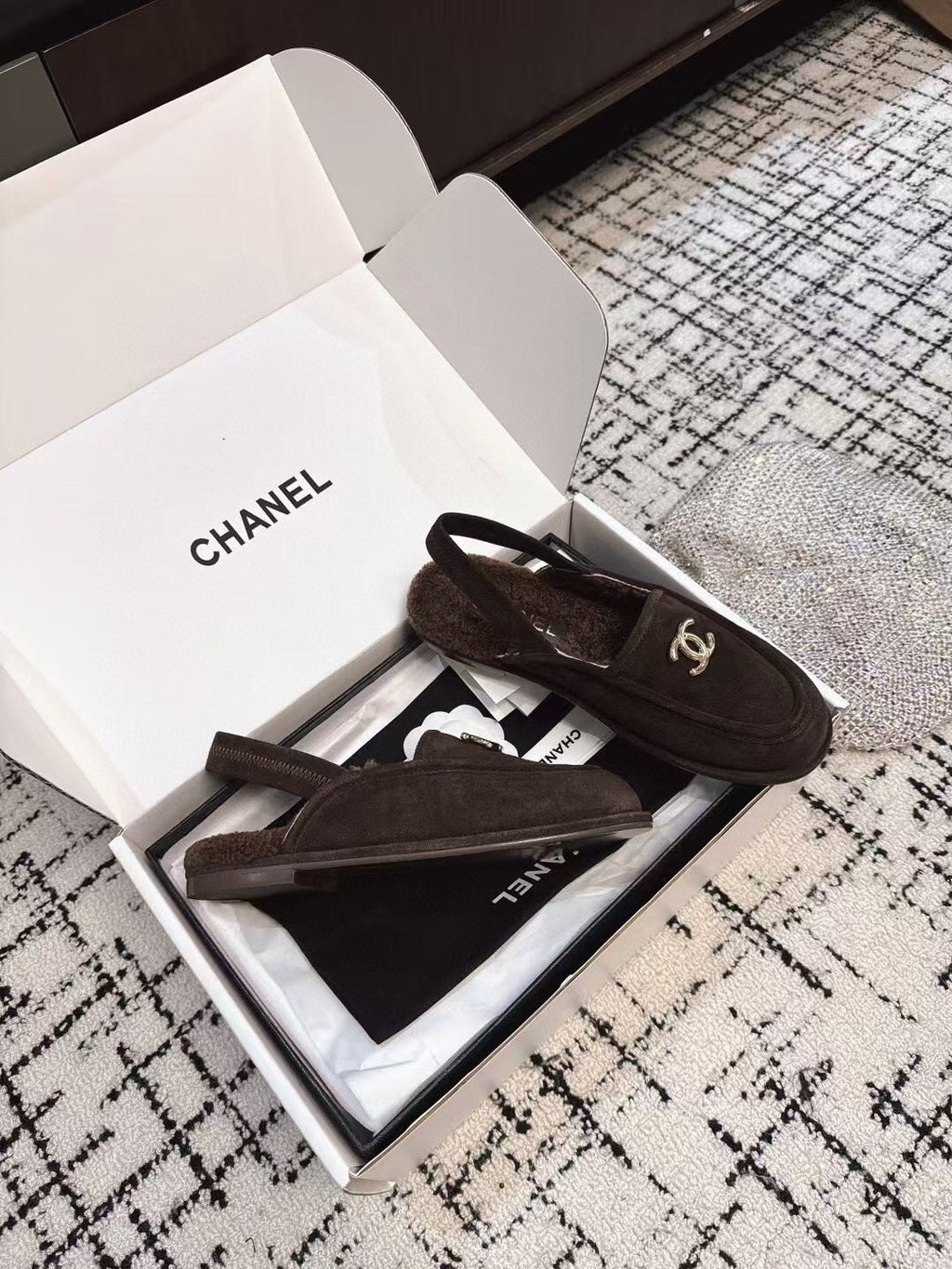 CHANEL SLINGBACK LOAFER IN BROWN SUEDE AND SHEARLING
