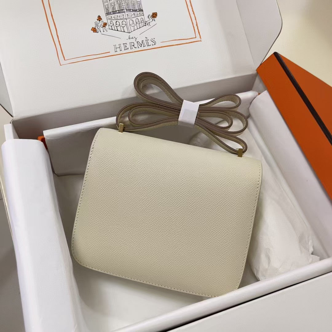 HERMES CONSTANCE 18 MILKY WHITE EPSOM GOLD HARDWARE