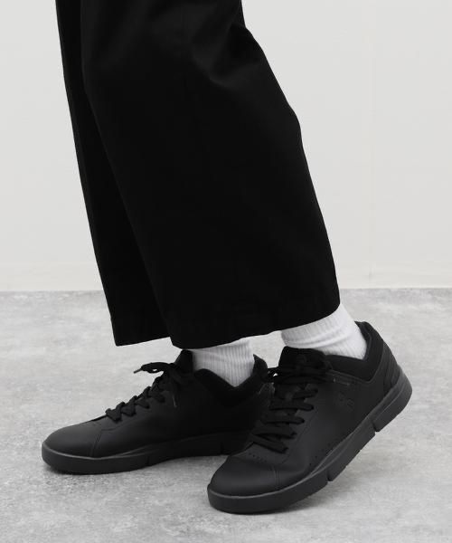 On Cloud The Roger Advantage Black