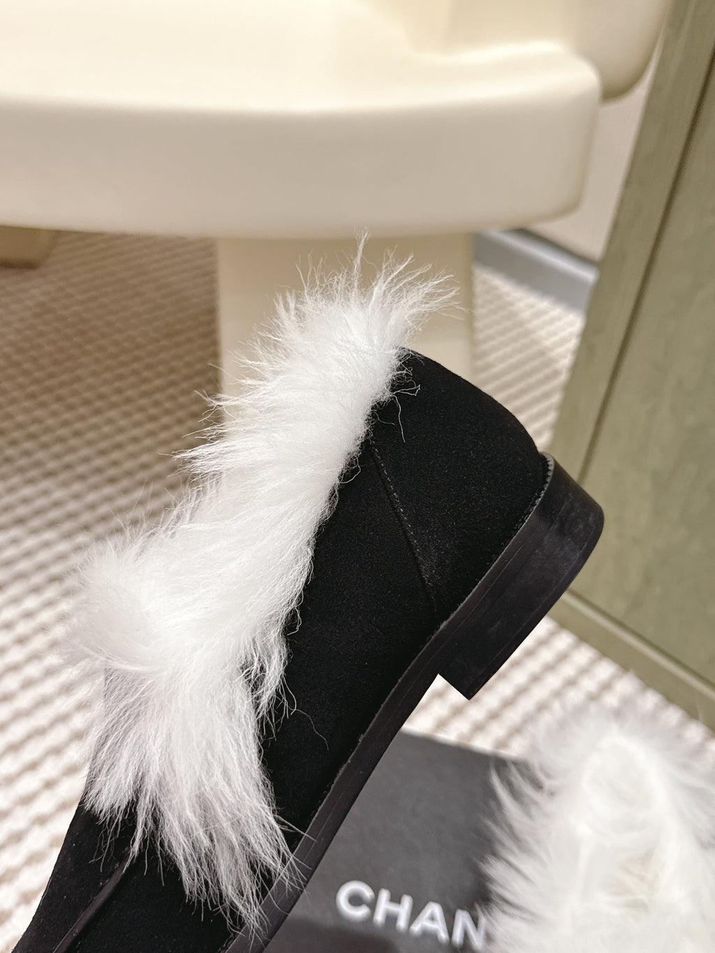 CHANEL 25S LOAFERS MOASIN IN BLACK SUEDE WITH WHITE MINK FUR LINING