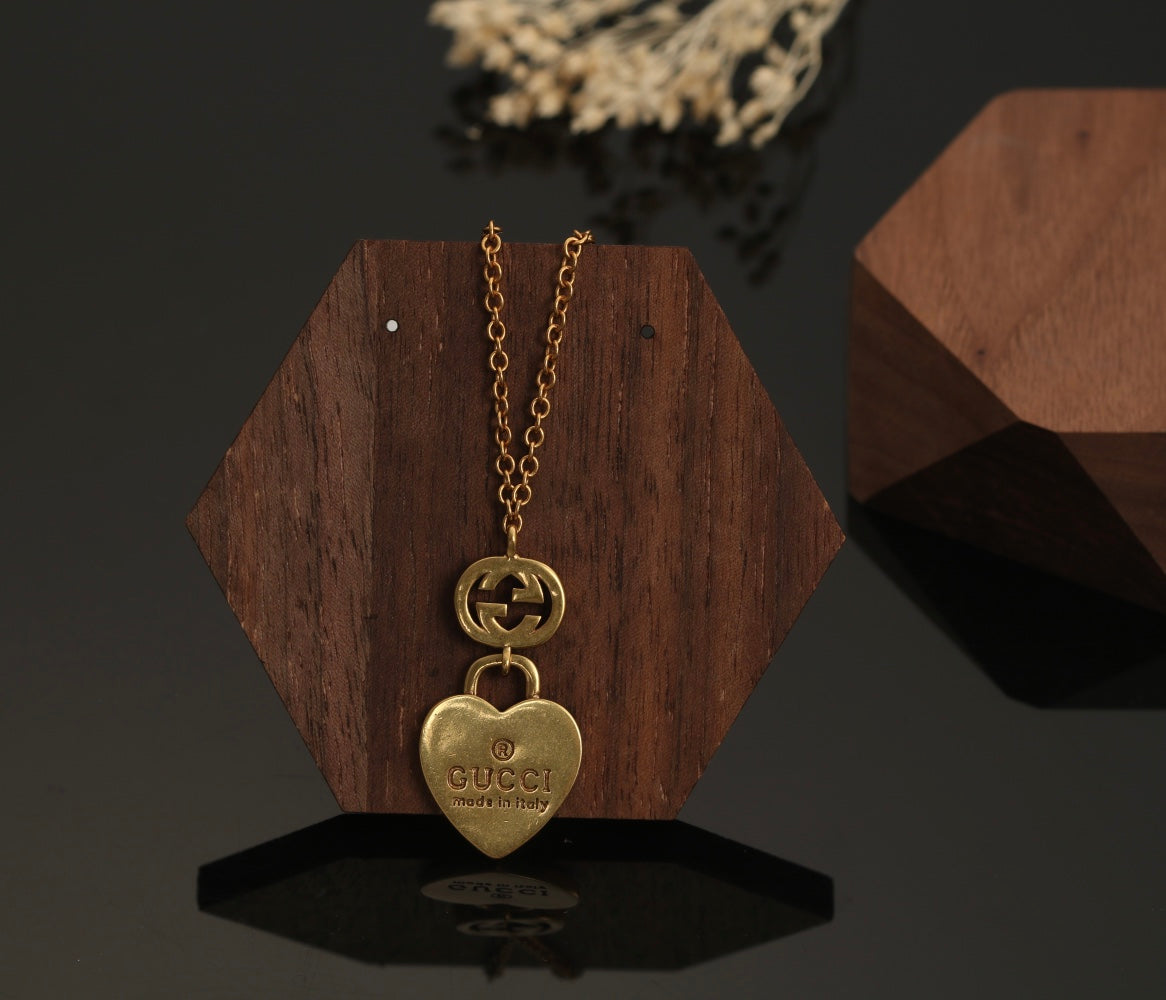 18K Double Gucci Heart Pendant Necklace