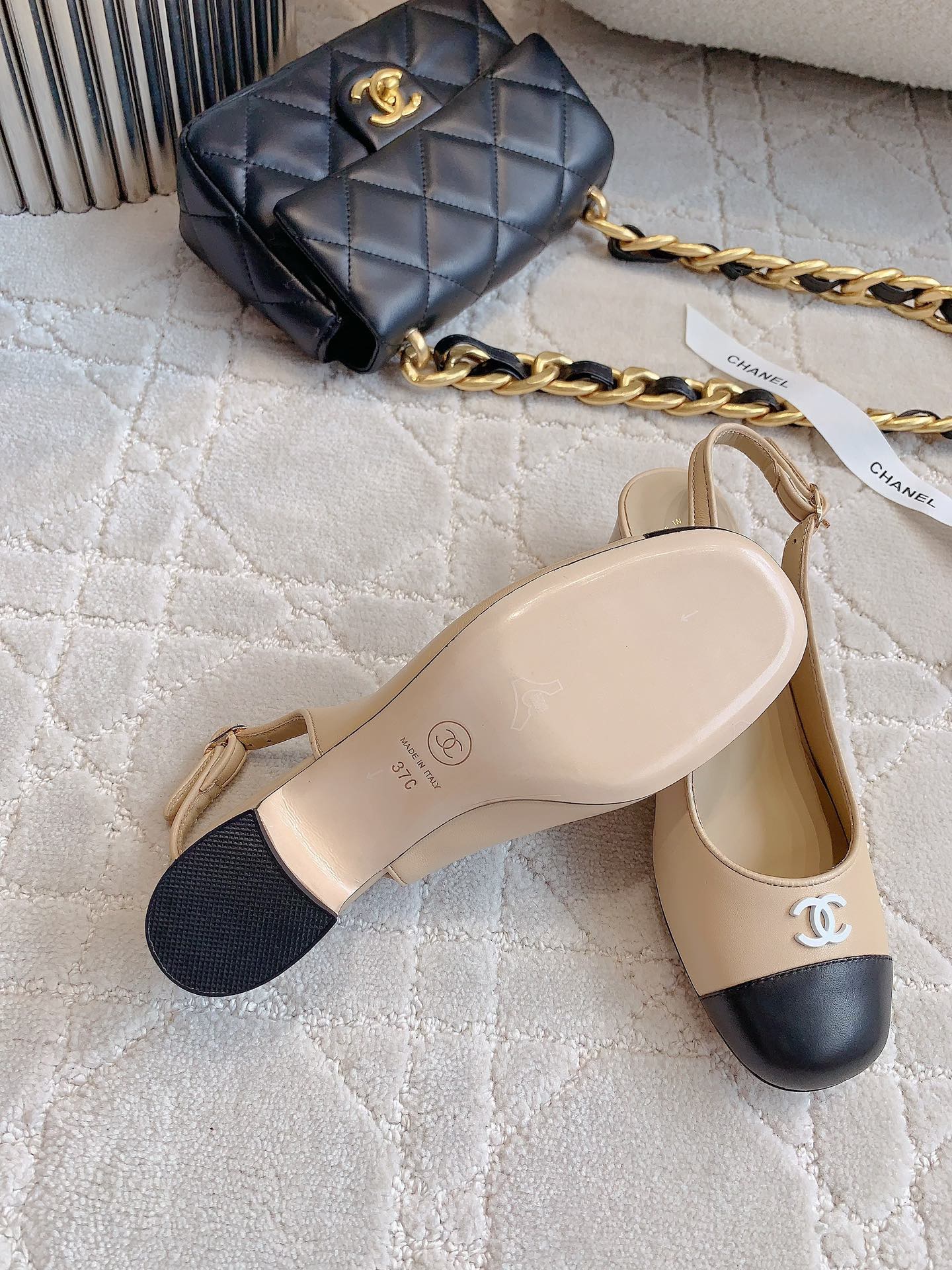 CHANEL SLINGBACKS IN BEIGE CREAM MIX BLACK SHEEPSKIN