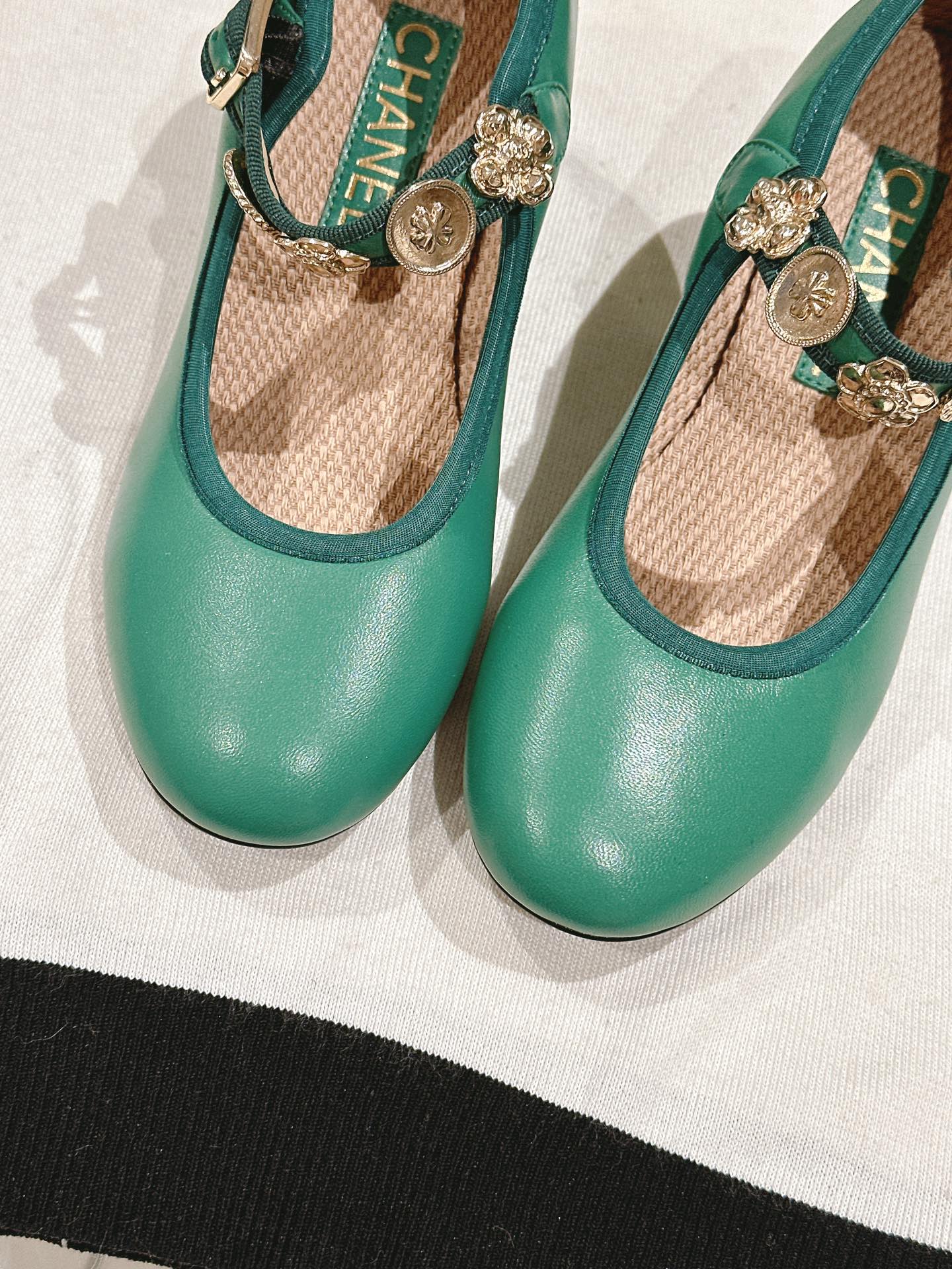 CHANEL HIGH MARY JANE SEA GREEN LAMBSKIN