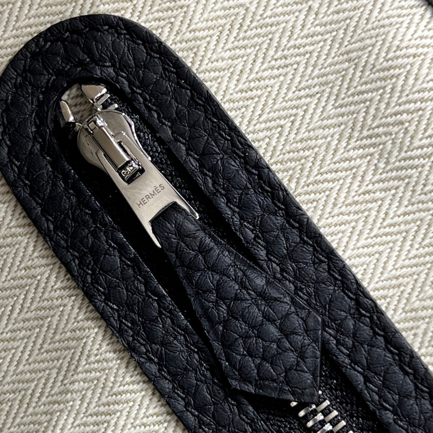 HERMES GARDEN PARTY 23CM IN BLACK CALFSKIN