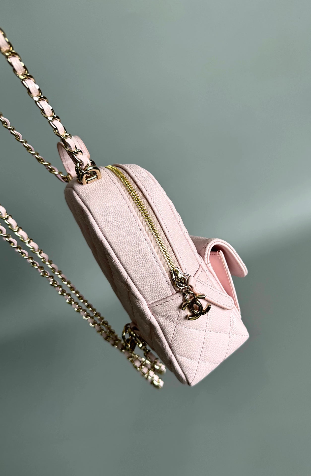 CHANEL MINI 18 BACKPACK PINK CAVIAR LIGHT GOLD HARDWARE