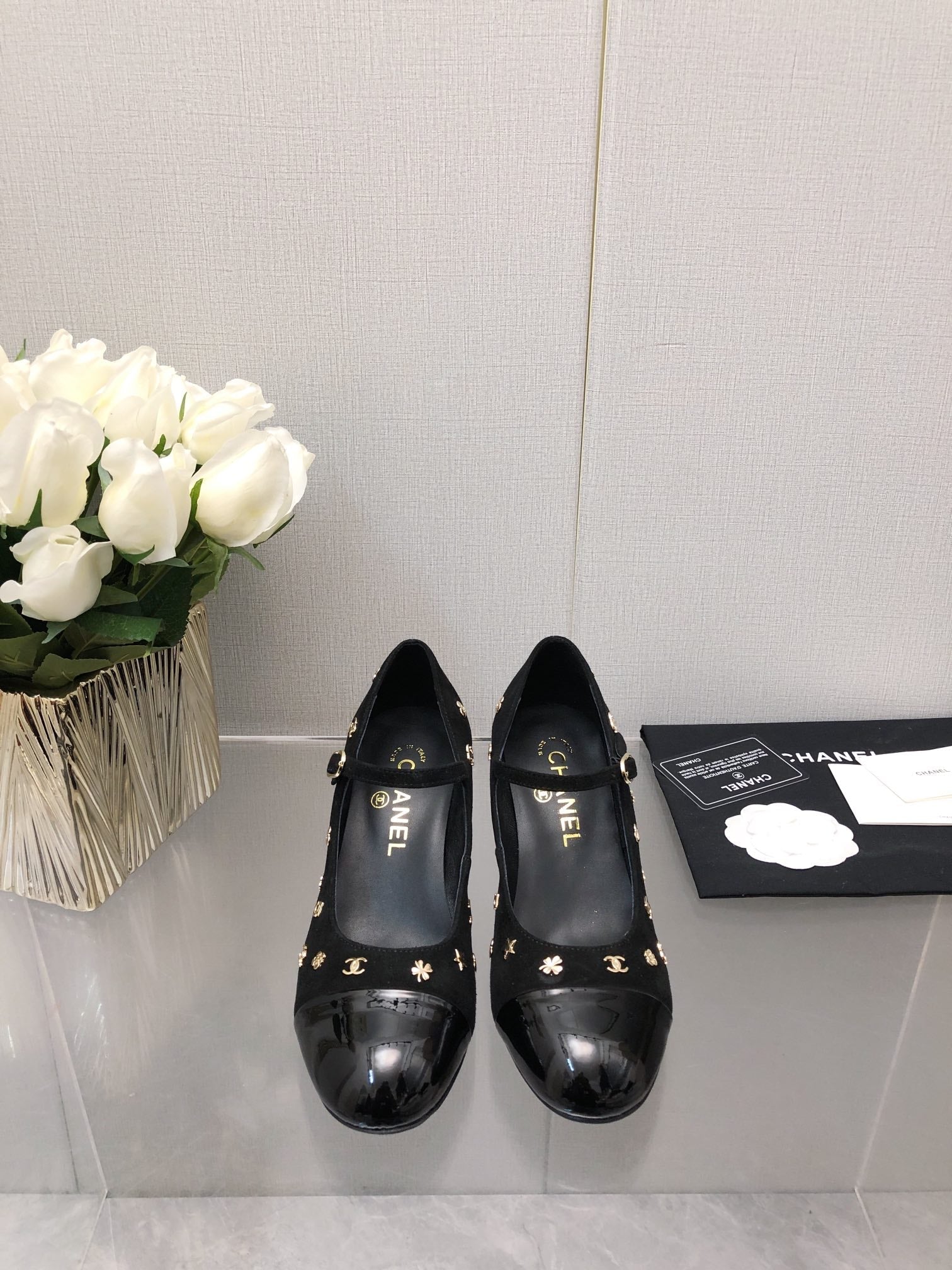 CHANEL MARY JANE BLACK SUEDE AND LAMBSKIN ATTACH METAL