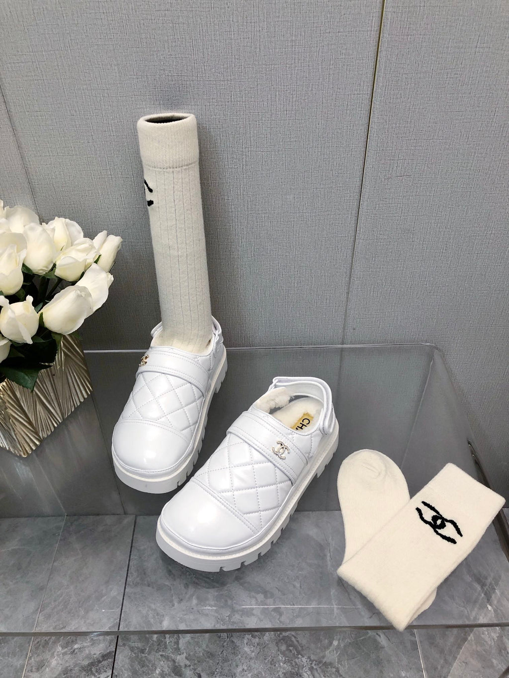 CHANEL CHUNKY PLATFORM SHEARLING SLIPPER WHITE LAMBSKIN