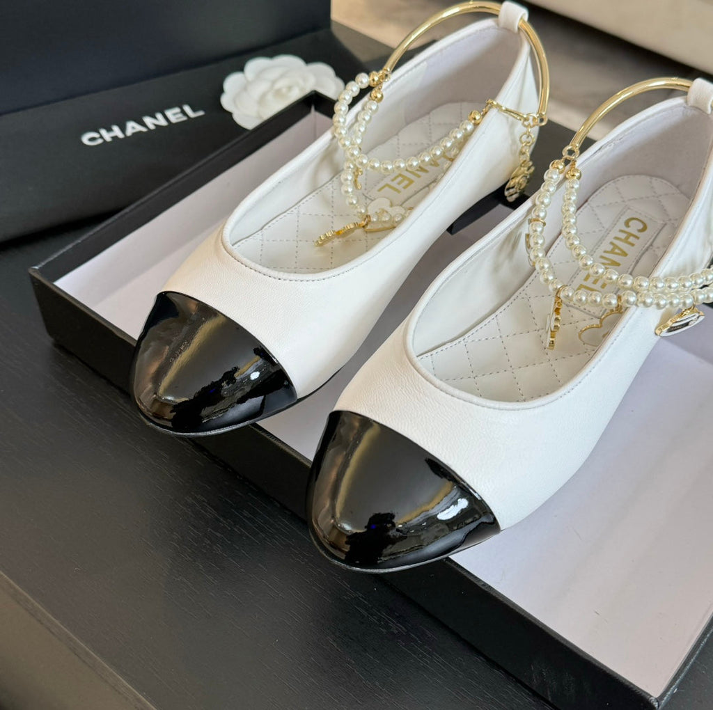 CHANEL Double Strap Chunky Heel Mary Jane Shoes White Black