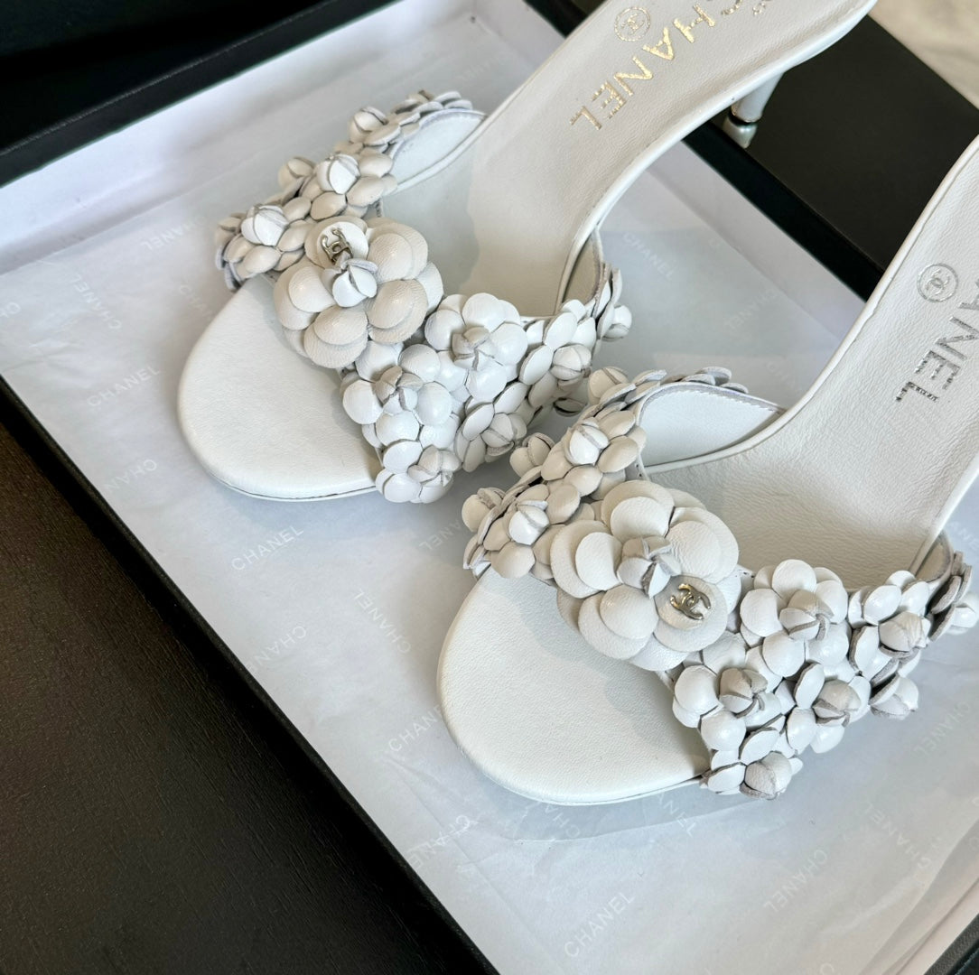 CHANEL Little Camellia World Thin High Heels White Lambskin