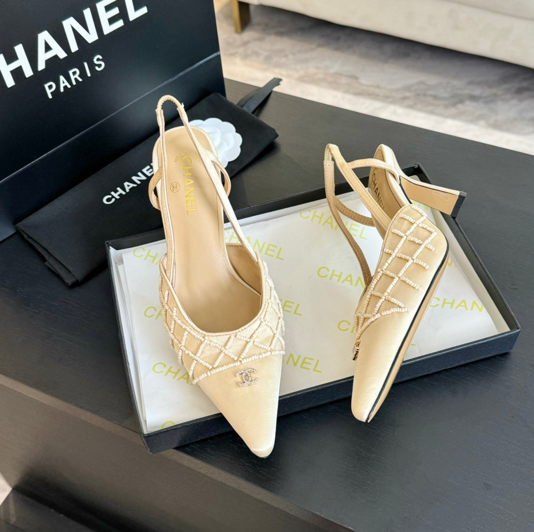 CHANEL POINTED SLINGBACK MID HEELS BEIGE CREAM LAMBSKIN