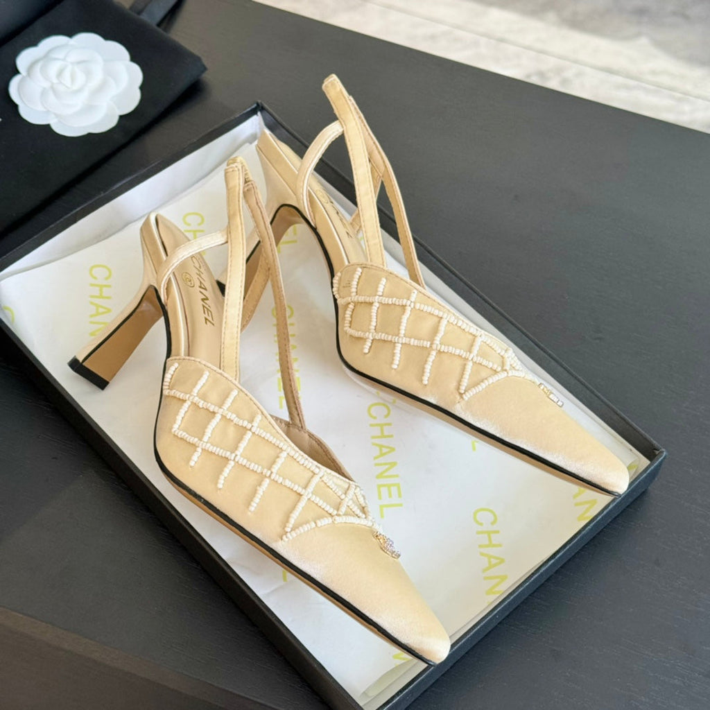 CHANEL POINTED SLINGBACK MID HEELS BEIGE CREAM LAMBSKIN