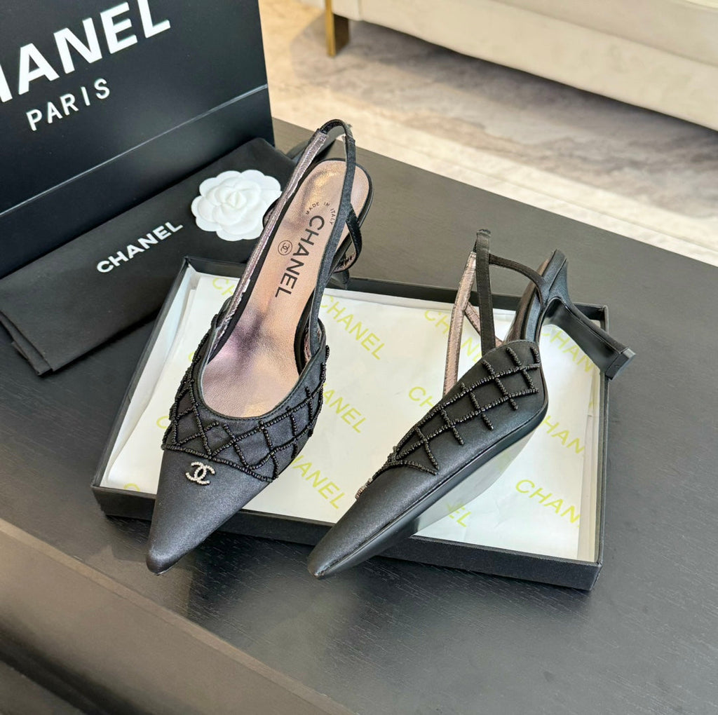 CHANEL POINTED SLINGBACK MID HEELS BLACK LAMBSKIN