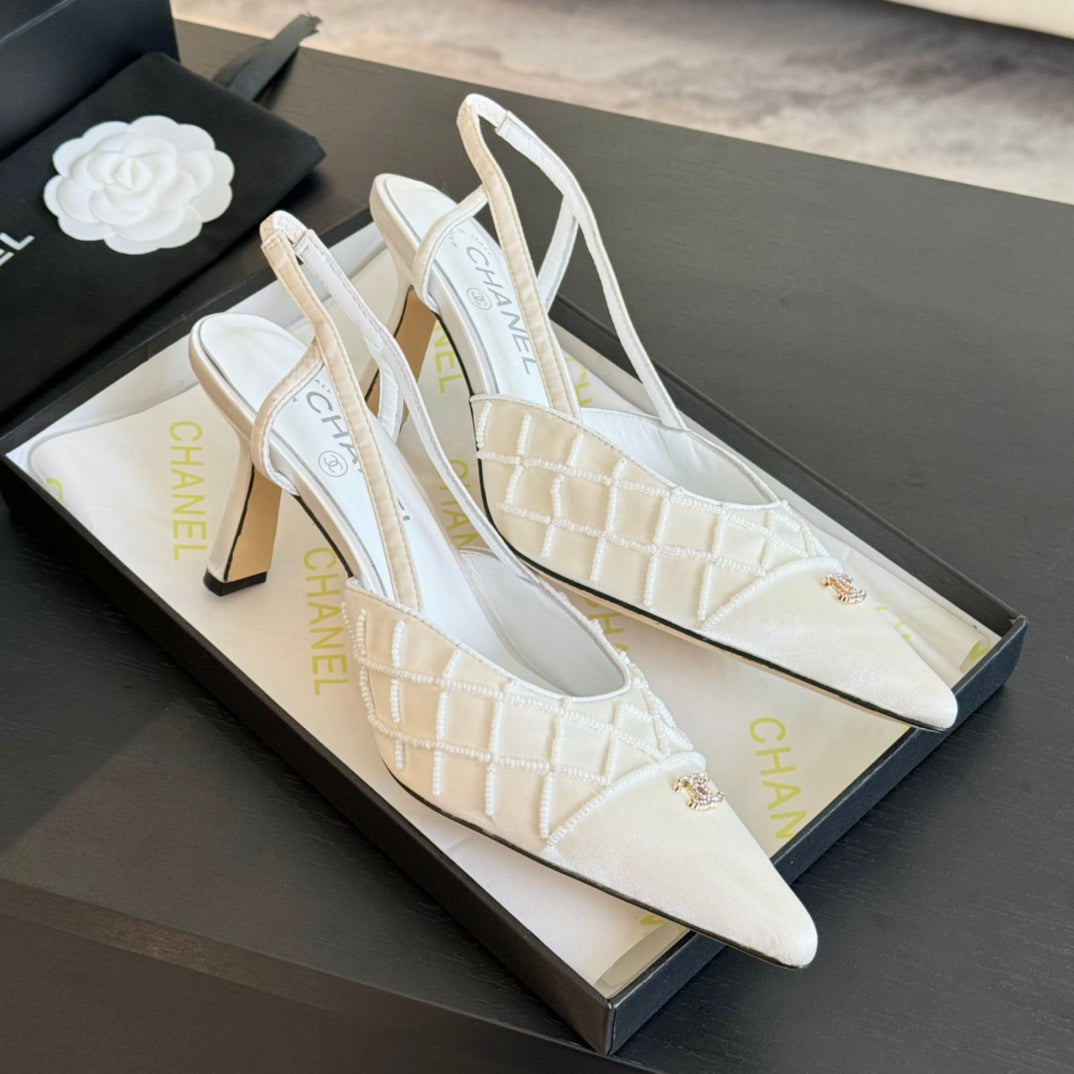 CHANEL POINTED SLINGBACK MID HEELS WHITE LAMBSKIN