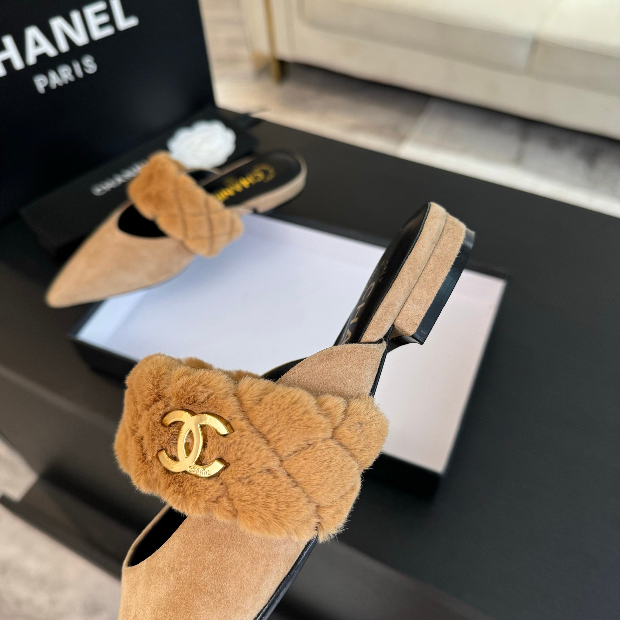 CHANEL MULE IN SEPIA BEIGE SMOOTH FLEECE WITH GOLD HARDWARE