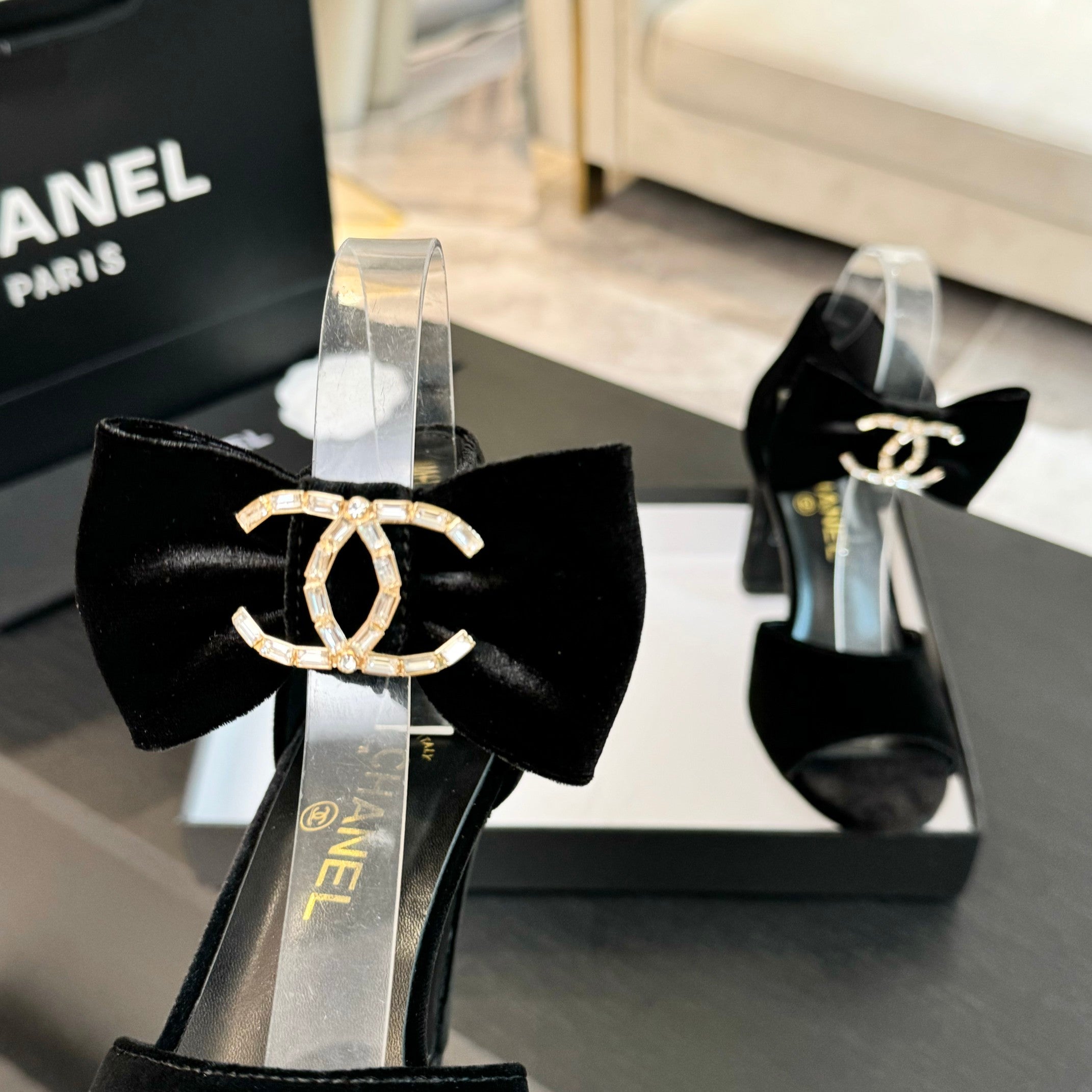 CHANEL HIGH SANDAL OPEN TOE IN BLACK VELVET